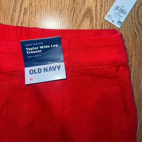 Old Navy Pants - Picture 3 of 4